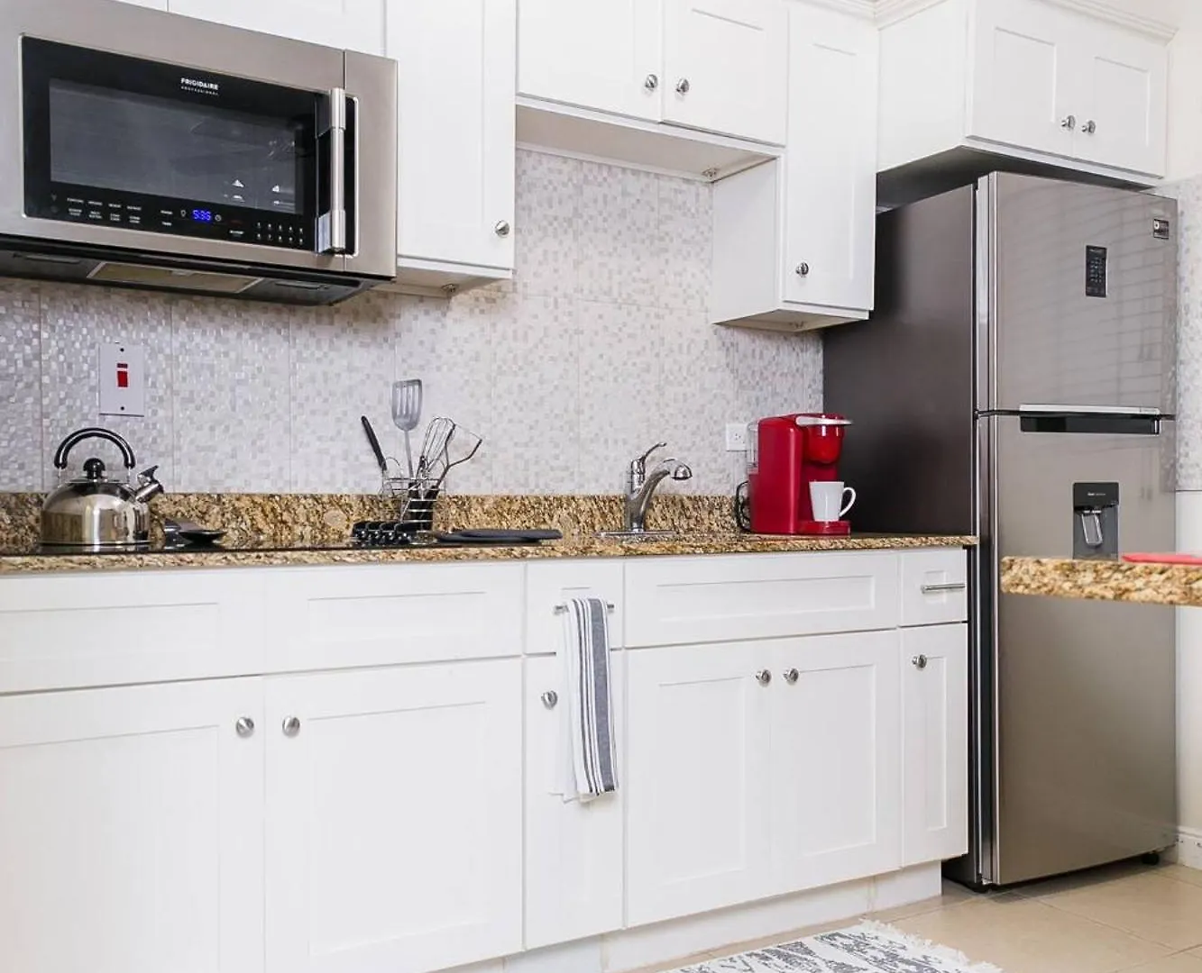 شقة Serenity Gardens Living كينغستون جامايكا